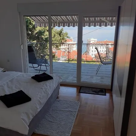 Ella, Apartment Opatija